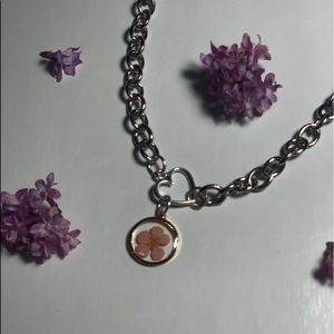 Flower heart necklaces